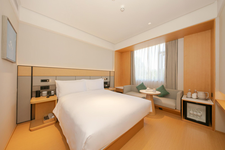 Bedroom 3, Ji Hotel Beijing Shijing Mountain Wanda Taiwan Street, Beijing