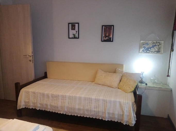 Bedroom 3, Beautiful Petrino 1880, Central Macedonia