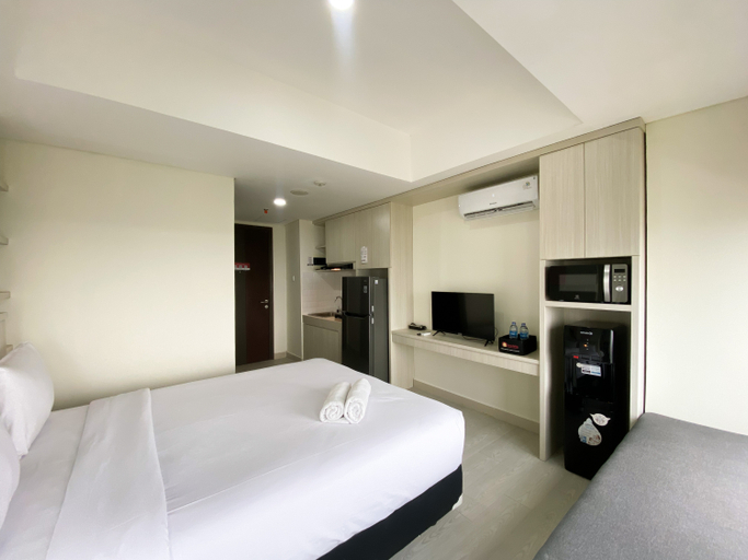 Bedroom 2, Cozy Stay and Homey Studio Pollux Chadstone Apartment By Travelio, Cikarang