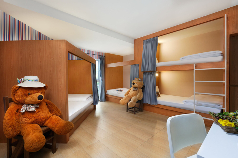 Bedroom 15