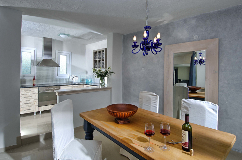 Bathroom 4, Paradise Island Villas, Crete