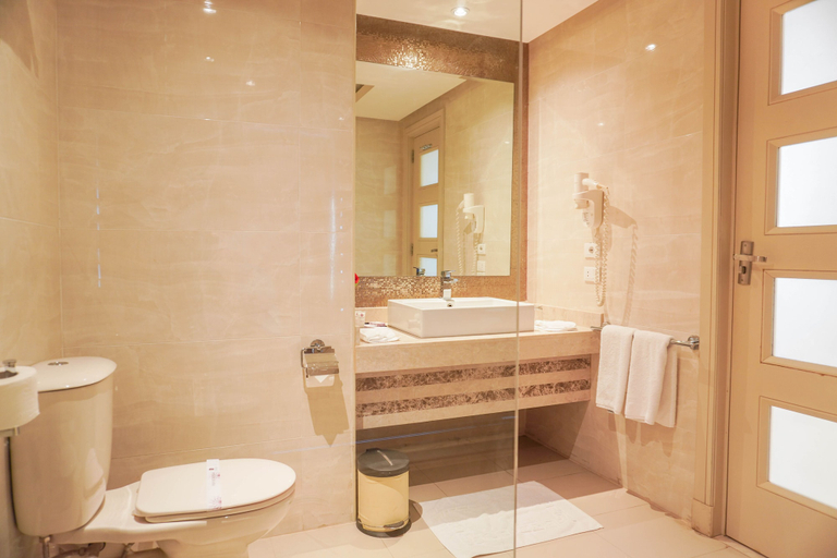 Bathroom 5, Charmillion Club Resort, Sharm el-Sheikh