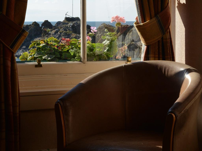 Others 4, Crown Hotel, Dumfries and Galloway