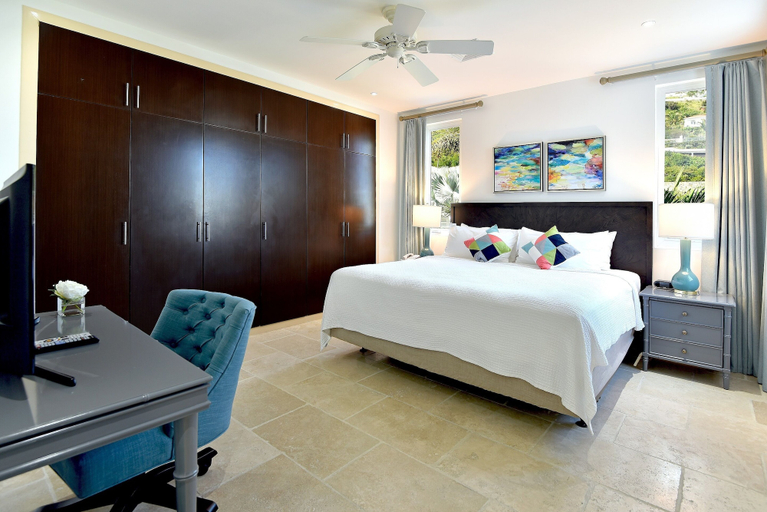 Bedroom 4, Coral Beach Club Villas & Marina