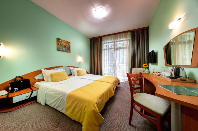 Bedroom 3, Palm Beach Hotel- All Inclusive, Varna