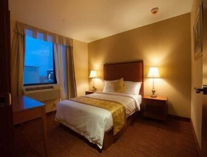 Bedroom 18