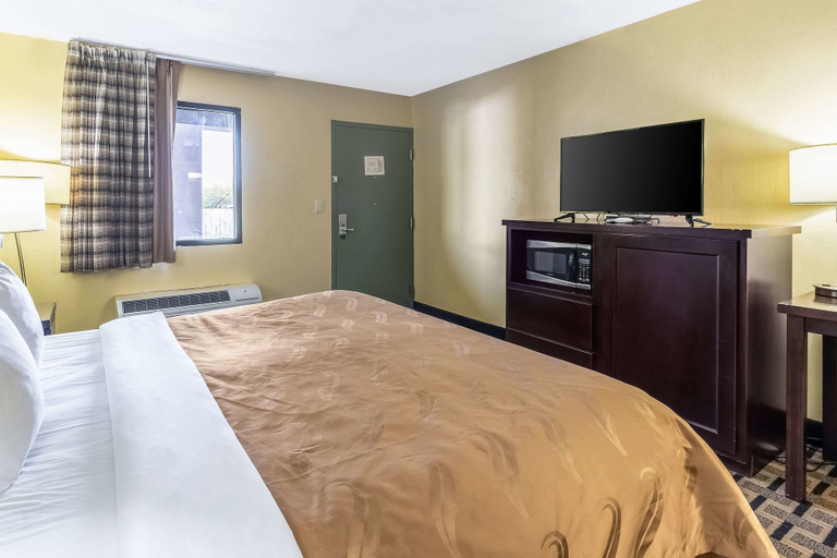 Bedroom 3, Quality Inn Franklin - Cool Springs Area, Williamson