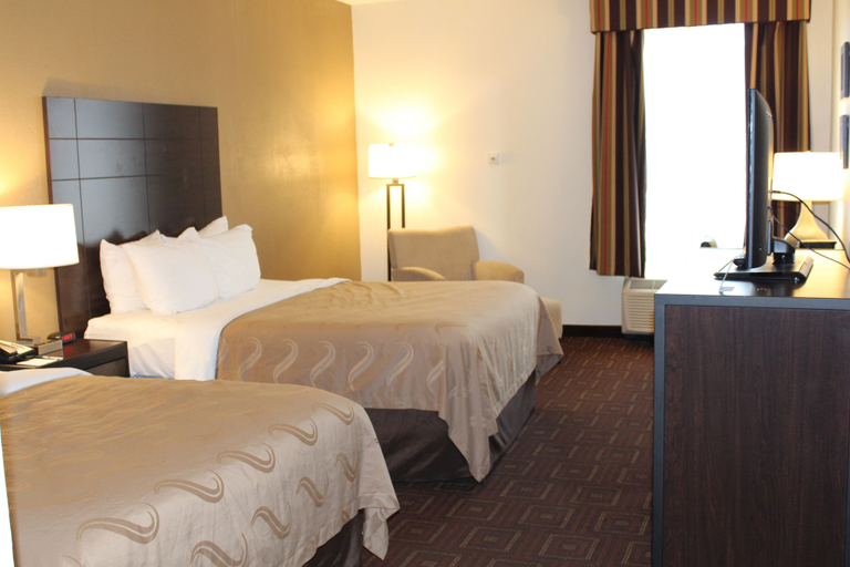 Bedroom 4, Quality Inn & Suites NJ State Capital Area, Bucks