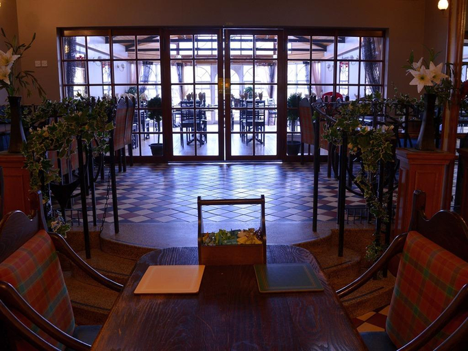 Others 5, Crown Hotel, Dumfries and Galloway