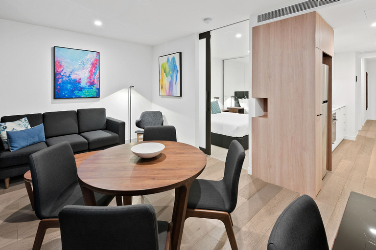 Dining Room 6