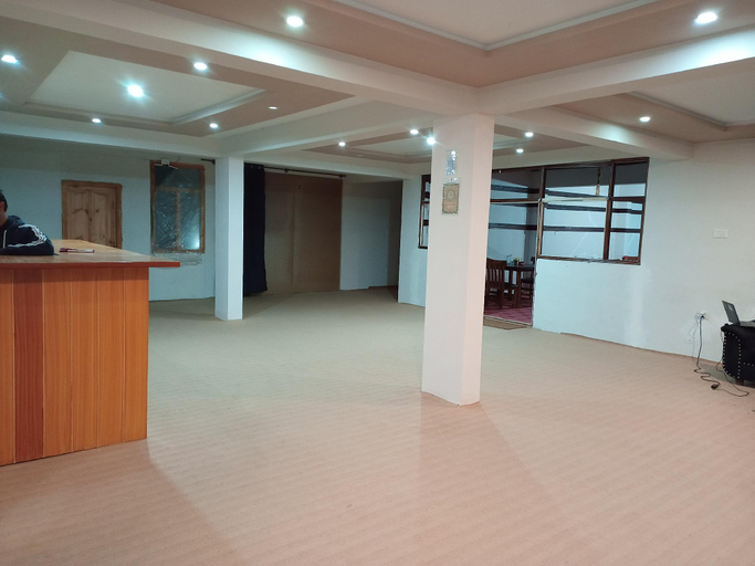 Public Area, Glacials Inn, Northern Areas