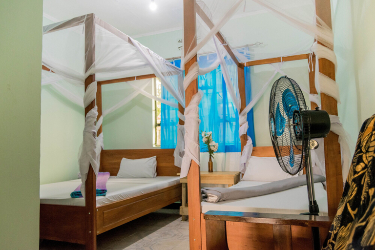Bedroom 2, Kilimanjaro Summit Lodge, Moshi Urban