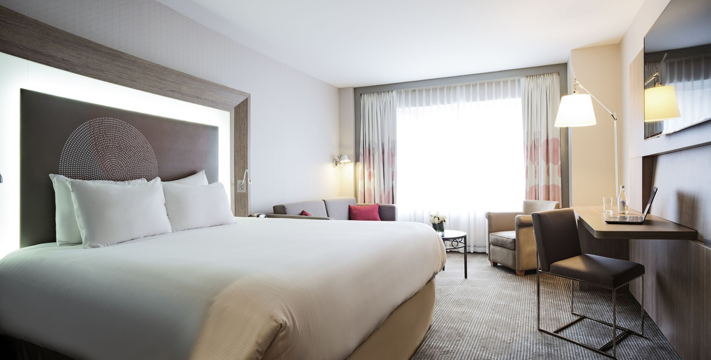 Bedroom 3, Novotel Montreal Centre, Montréal