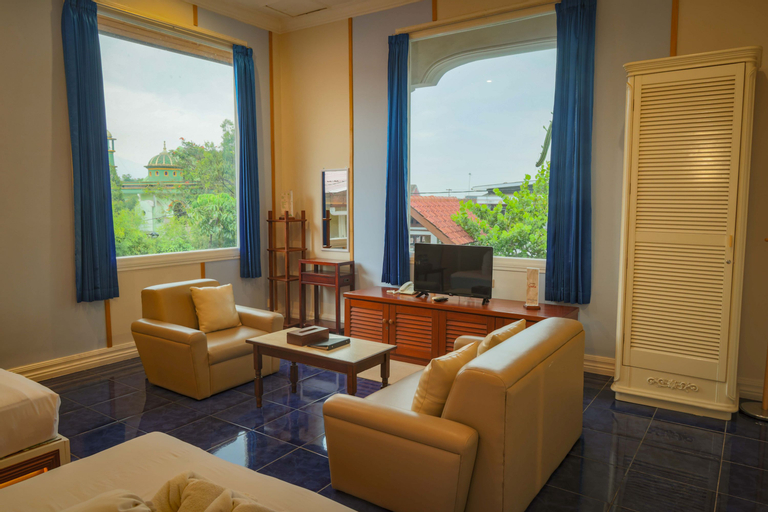 Bedroom 3, Family Hotel Gradia 2, Malang