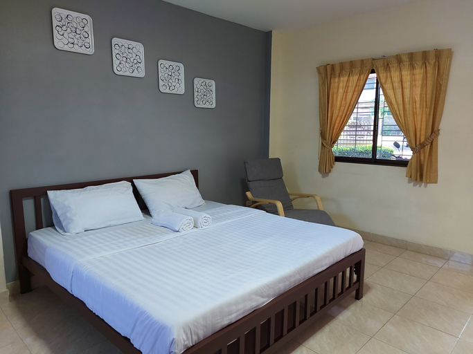 Bedroom 3, Breezy Pattaya, Bang Lamung