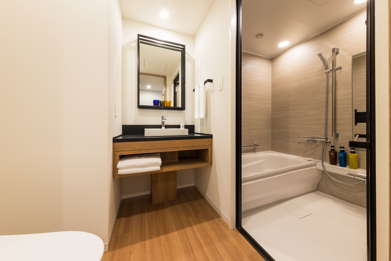 Bathroom 5, JR East Hotel Mets Premier Yokohama Sakuragicho, Yokohama