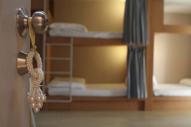 Bedroom 14