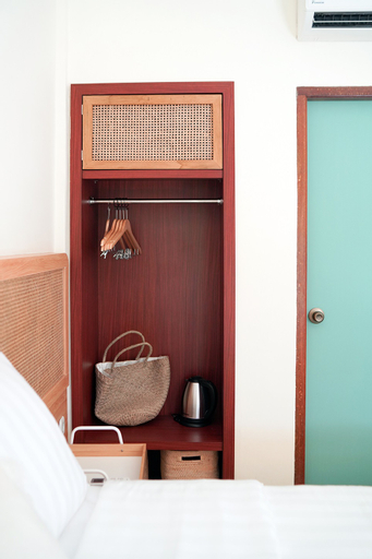 bedroom 14