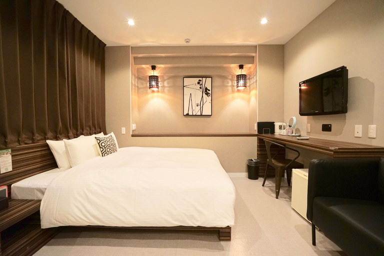 Bedroom 4, Hotel 88 Shinsaibashi, Osaka