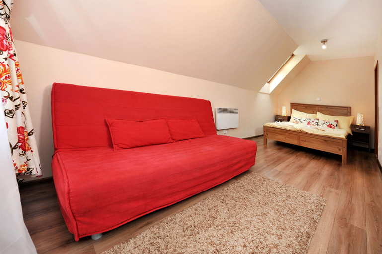 Bedroom 2, APLEND Villas Tatry Holiday, Poprad