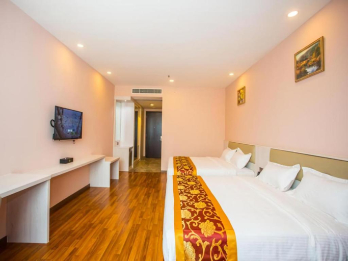 Bedroom 3, Austin Park Hotel, Johor Bahru