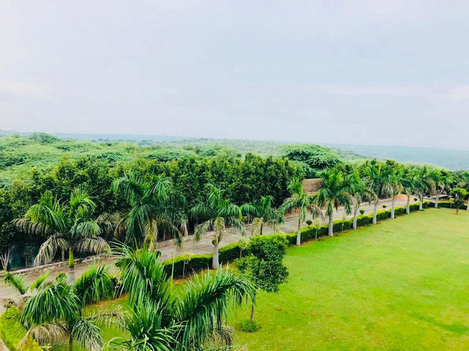Exterior & Views 3, Evergreen Resort Ansal Aravali, Gurgaon