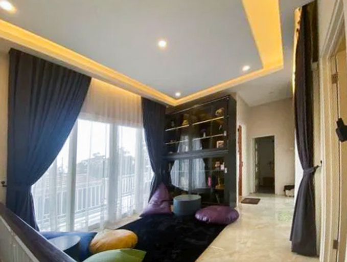 Bedroom 15