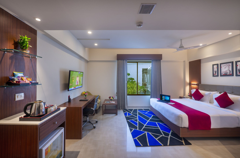Bedroom 2, Lords Eco Inn Rajkot Shapar, Rajkot