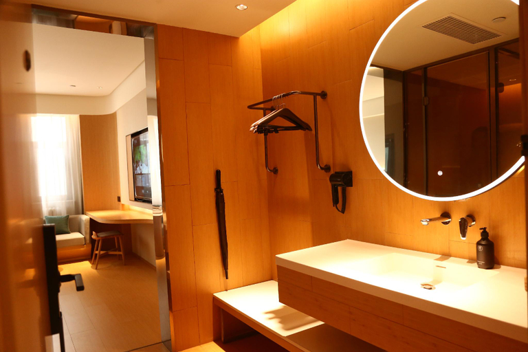 Bathroom, Ji Hotel Bayanzhuo'Er Books Tower, Baynnur