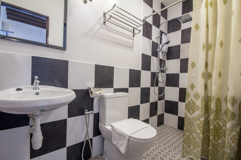Bathroom 4, D'Nice Heritage House, Penang Island