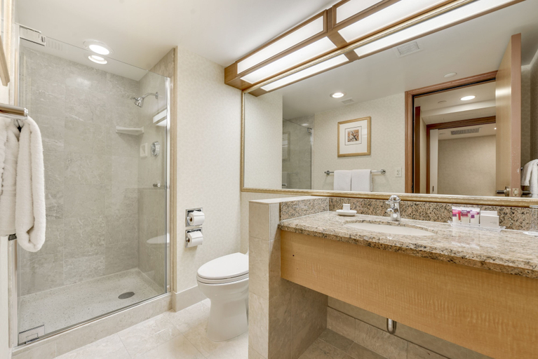 Bathroom 4, Harrah's Lake Tahoe Hotel & Casino, El Dorado