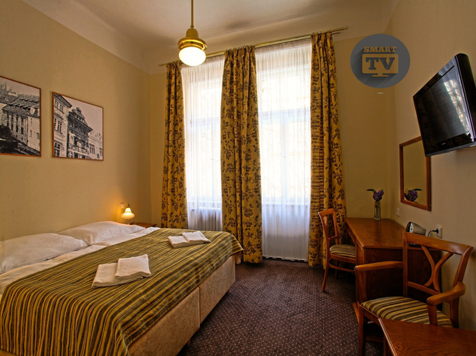 Bedroom 3, Anna Hotel, Praha 2