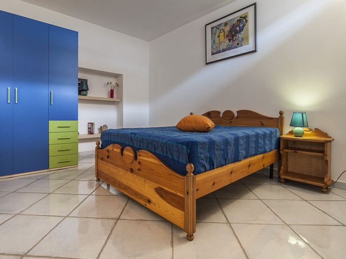 Bedroom 2, Casa Vacanza Villa Omero, Latina