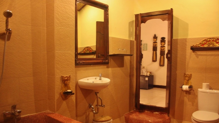 Bathroom 2