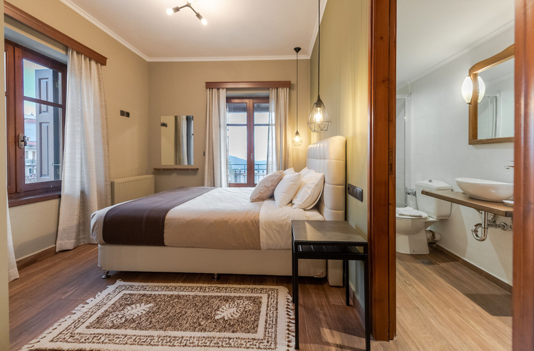 Bedroom 3, Ef Zin Studios & Suites, Central Greece