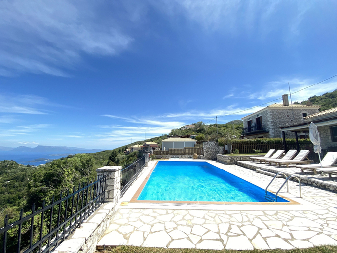 Sport & Beauty 5, Executive Villa Scorpidi With Private Pool, Ionian Islands