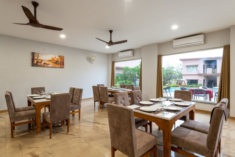 Food & Drinks 5, Goldmark resort churna in satpura national park, Betul