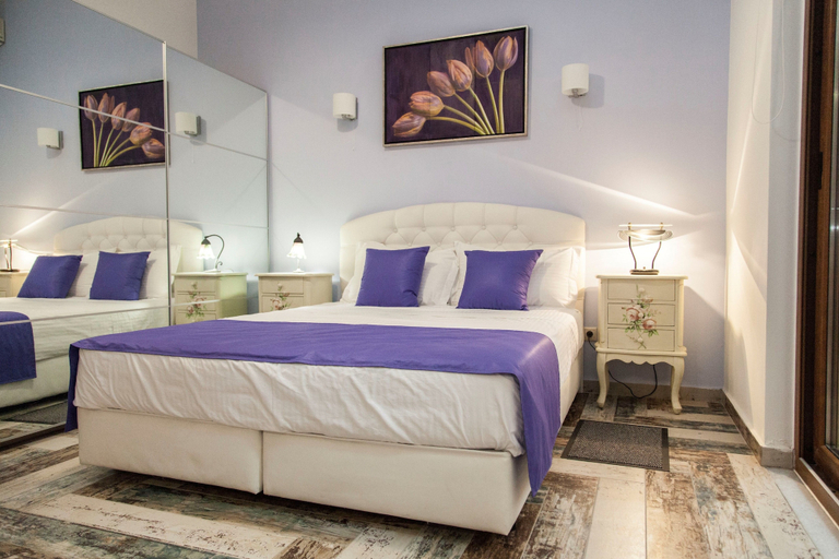 Bedroom 3, Kasteli Suites, Crete
