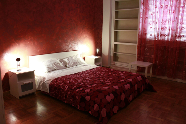 Bedroom 2, Bologna Center Town, Bologna