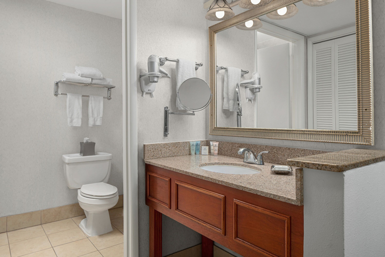 Bathroom 4, Carlsbad by the Sea Hotel, Carlsbad, Series By Marriott, San Diego