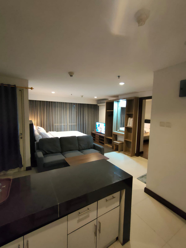Bedroom 4, eL Royale Bandung Apartment by Alfarezhome, Bandung