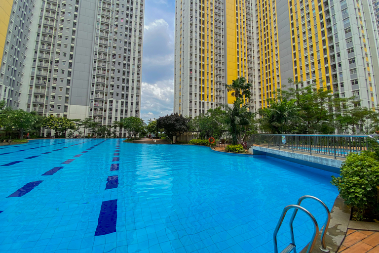 Sport & Beauty 4, Homey and Comfort 2BR at Springlake Summarecon Bekasi Apartment By Travelio, Bekasi