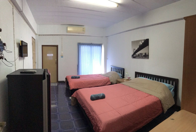 Bedroom 9