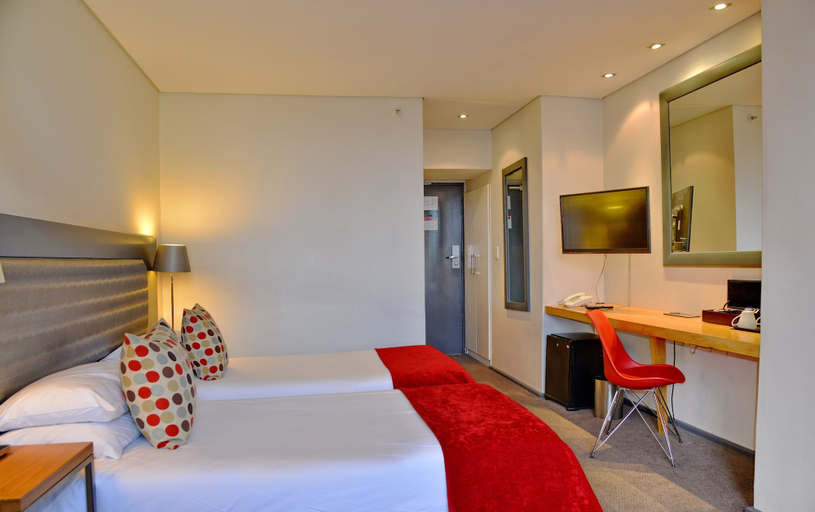 Bedroom 3, Fountains Hotel by Neighbourgood, City of Cape Town