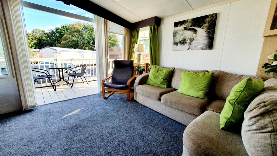 Others 4, Apple Tree Lodge, Hot Tub, 3 Bedroom, 2 Bars, Northumberland