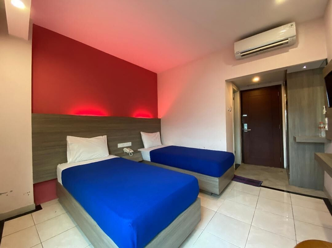 Bedroom 9