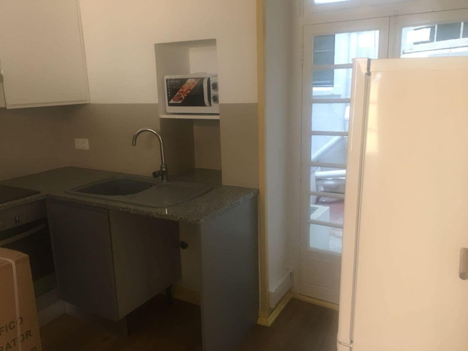 Others 4, Sant'Ana Guest House, Leiria