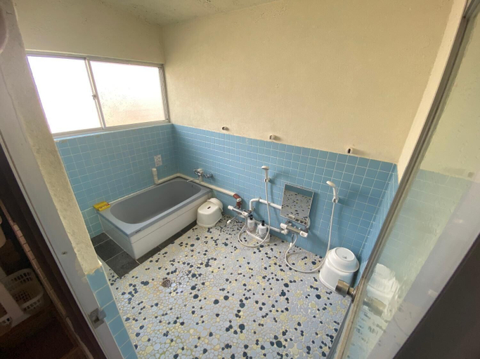 Bathroom 3, Shiga Biwa Lake Shanshui House, Takashima