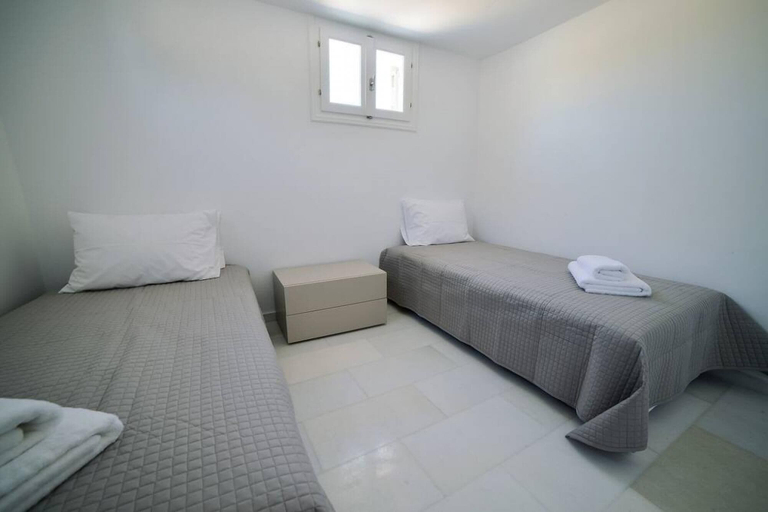 Bedroom 2, Coral Villa With 4 Bedrooms in Paros, South Aegean