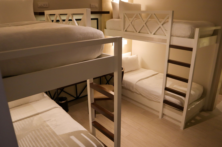Bedroom 14